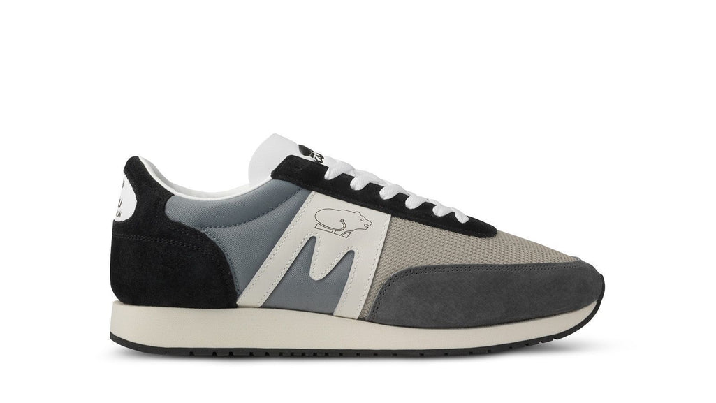 Albatross 82 gunmetal / lily white front right